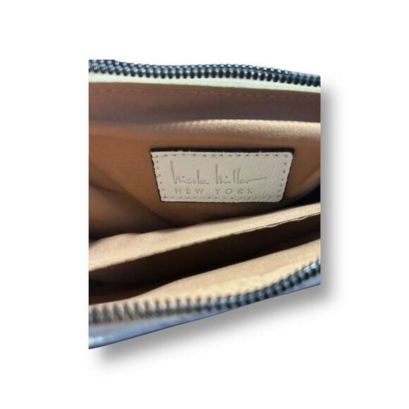 Nicole Miller NWT Bone Logo Crossbody Bag Coin Pouch Gold Hardware Purse Chic - Picture 4 of 11